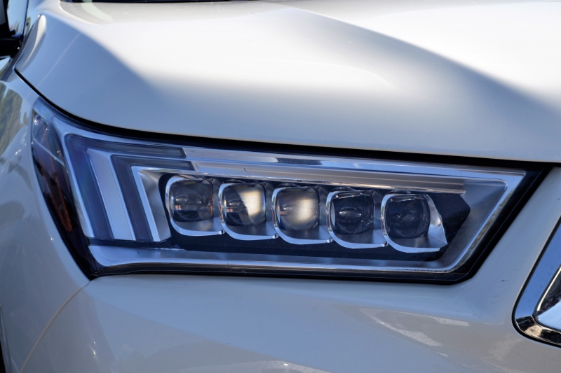 concession-OLLIOULES-min_acura-headlamp-2834131